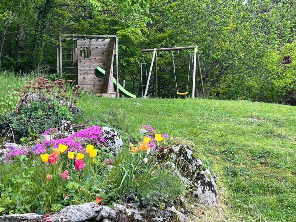 L'ermitage De Meyriat Brenod
